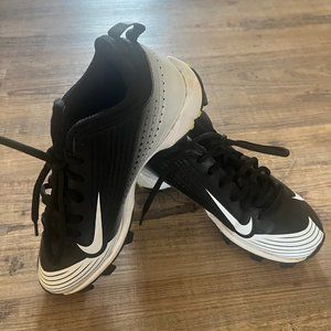 Nike Vapor Baseball Cleats Size 1Y
